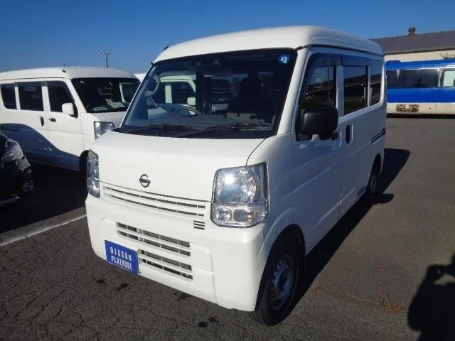 Nissan NV100 Clipper DR17V 2023